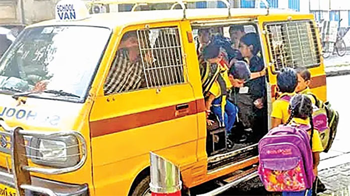 विद्यार्थ्यांच्या सुरक्षेसाठी सरकारचा ‘मोठा निर्णय’; आता नियम मोडणाऱ्या स्कूल व्हॅनची खैर नाही!