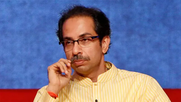 भोंदूबाबा प्रकरणावरून भाजपचा पलटवार; “मग उद्धव ठाकरेंनाही सहआरोपी का करू नये?